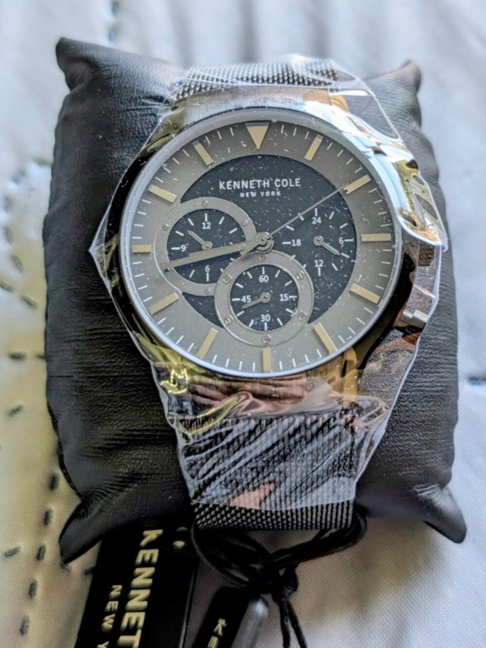 Kenneth Cole New York Men's 42mm Black Mesh Multi-Function Watch KCWGK2123303